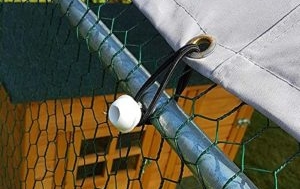 Kaninchenstall vor Regen schützen